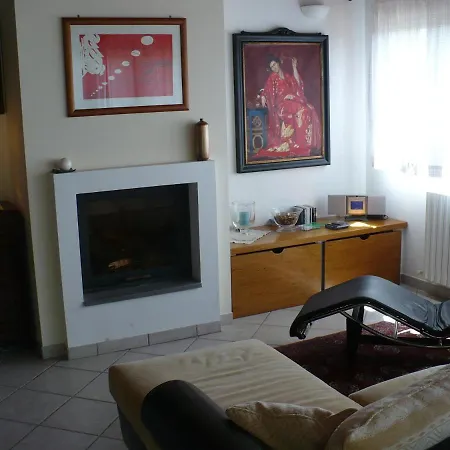 Solo Per Quattro Bed and breakfast Zocca