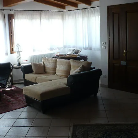 Solo Per Quattro 3* Zocca