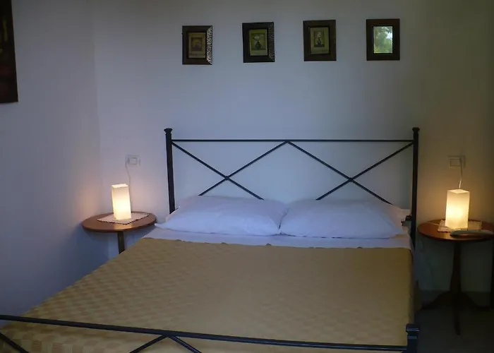 Couette-café Solo Per Quattro Zocca